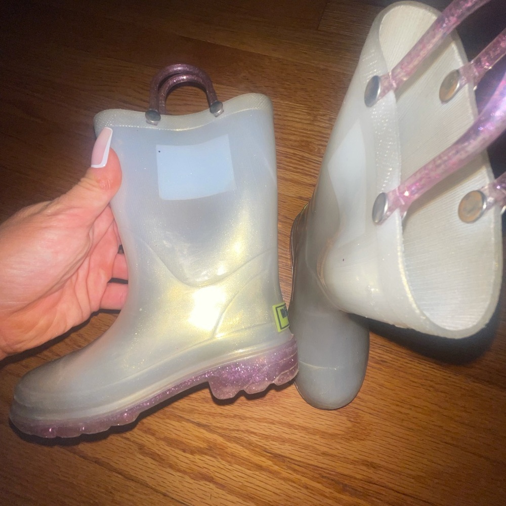 Toddler light up Rainboots